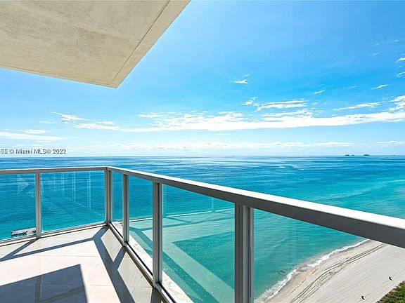 3rd image of 16699 SE Collins Ave #2602