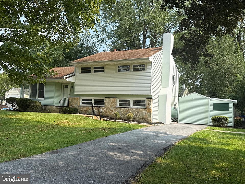 1st image of 502 Briar Rd