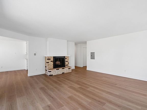 5th image of 545 Burnett Ave #305