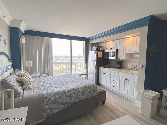 4th image of 2700 N Atlantic Ave #804