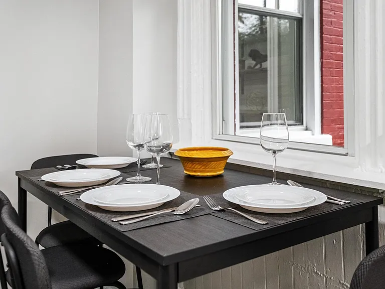 535 Gross St #1 — Photo 10
