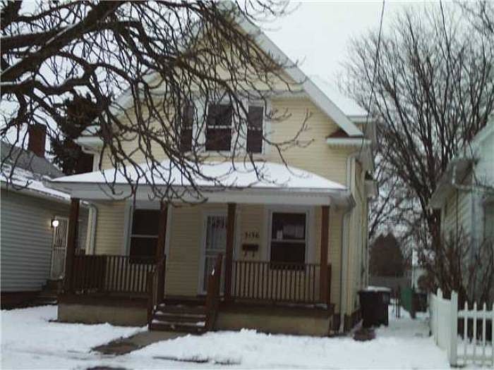 FRONT EXTERIOR