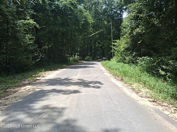 4th image of Singing River Dr Lot 62
