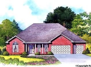 4545 Blairmont Dr, Owens Cross Roads, AL 35763