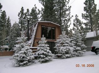 42598 Fox Farm Rd, Big Bear Lake, CA 92315