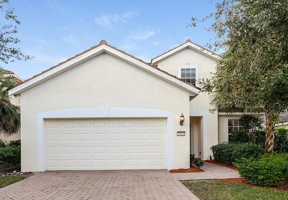 2014 Fairmont Ln