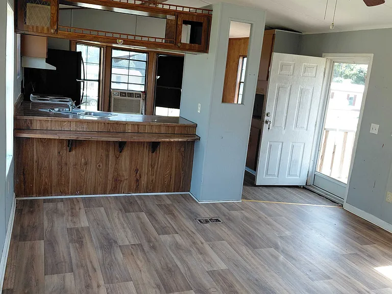 880 Brantley Rd #2 — Photo 6