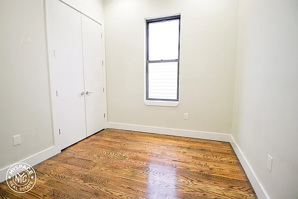 Rented by MySpaceNYC | media 16
