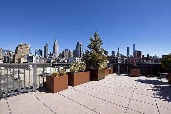 Rented by Bold New York | media 27