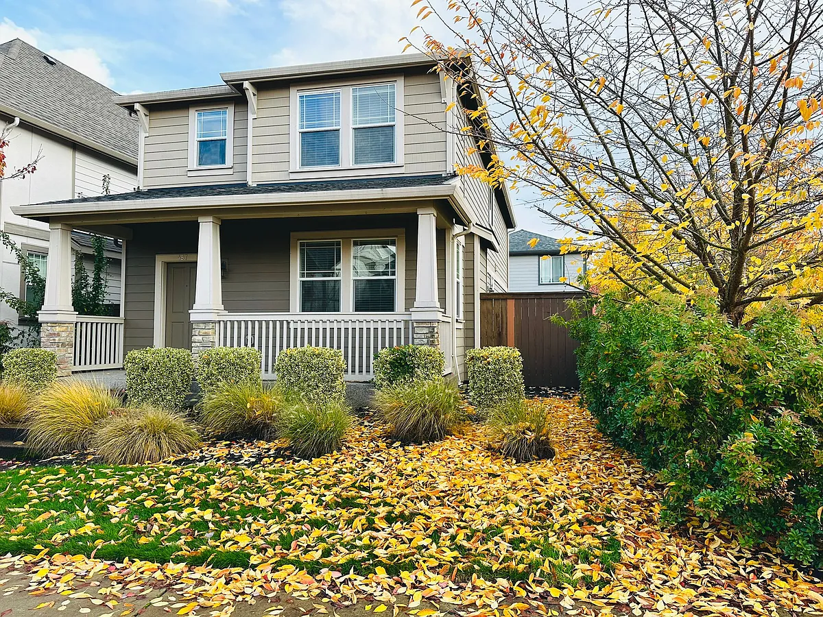 Building Photo - 487 SW Aldea Ter