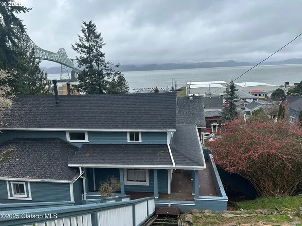 153 Washington St, Astoria, OR 97103