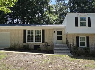 209 Waxhaw Dr, Fayetteville, NC 28314