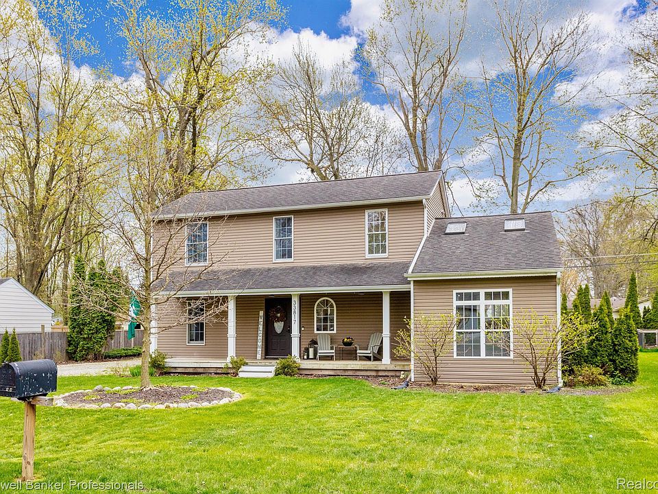1st image of 33817 Rhonswood St
