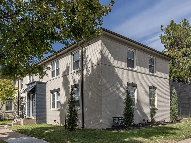 Everly Apartments on Cherry Street — Photo 32