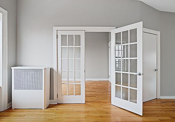 3rd image of 83 Douglass St APT 4
