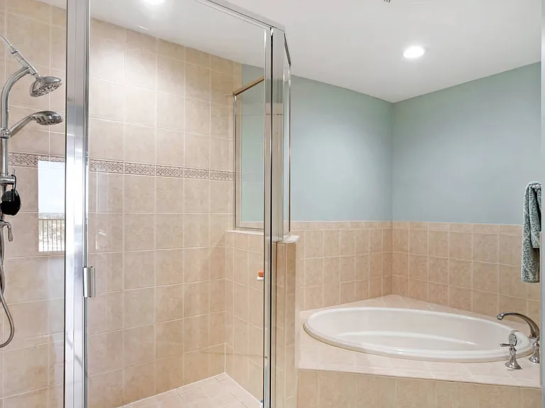 5793 Cape Harbour Dr — Photo 48