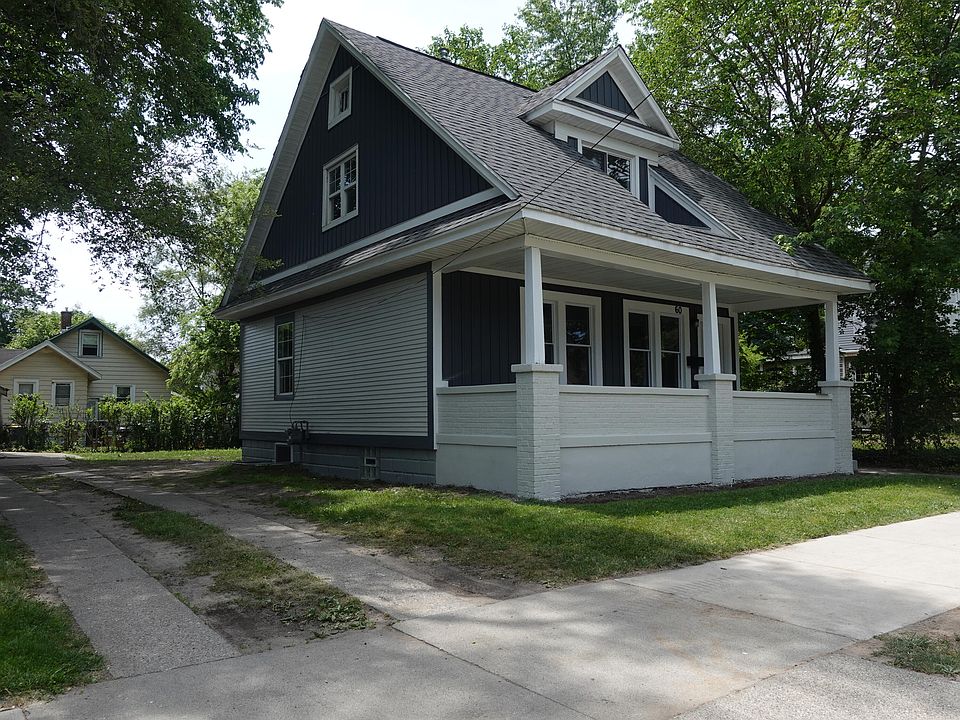 1st image of 60 Baylis St SW
