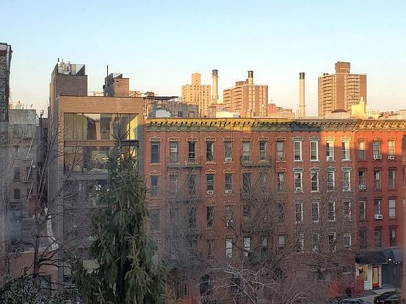 4th image of 619 E 5th St #22B