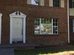 112 Hunter Run Rd, Winchester, VA 22602