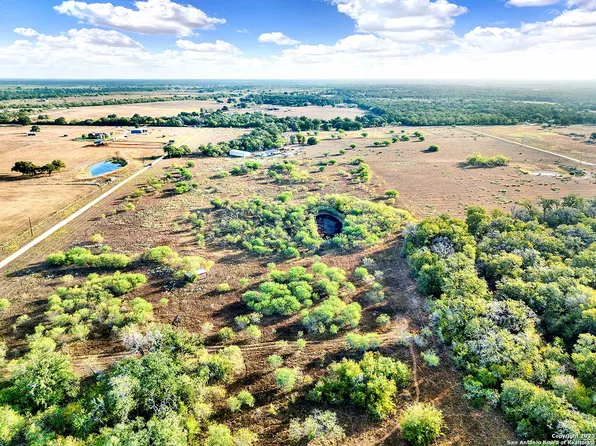461 WINDMILL CRK LOT 7, Kingsbury, TX 78638