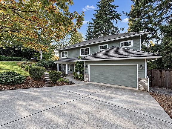 2nd image of 3293 Southview Dr