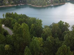 229 Suncrest Cv, La Follette, TN 37766