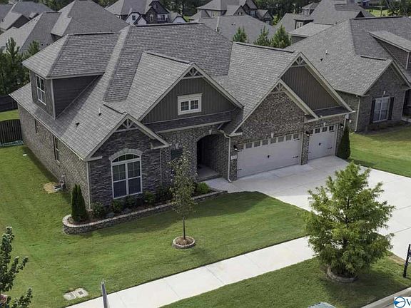 2nd image of 7529 Hadleigh Crest Dr SE