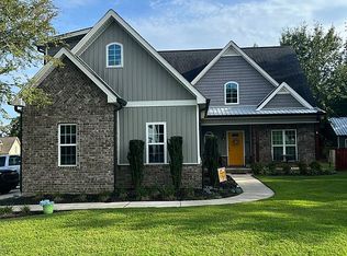 205 Wesley Joe Ct, Lizella, GA 31052