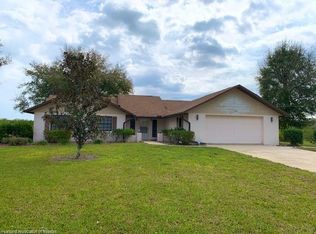 228 Oak Meadow Ln, Wauchula, FL 33873