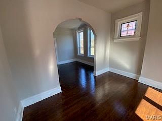 5th image of 5331 Ridge Ave