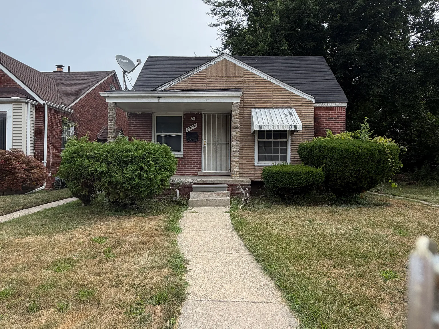 3 bed, 1011 sqft, $1,300 — Photo 2