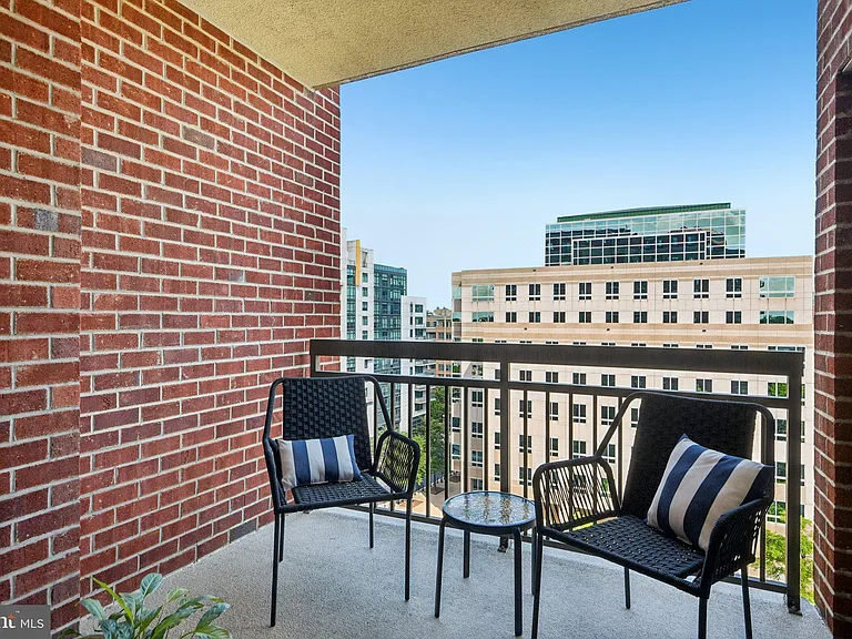 901 N Monroe St #1013 — Photo 21