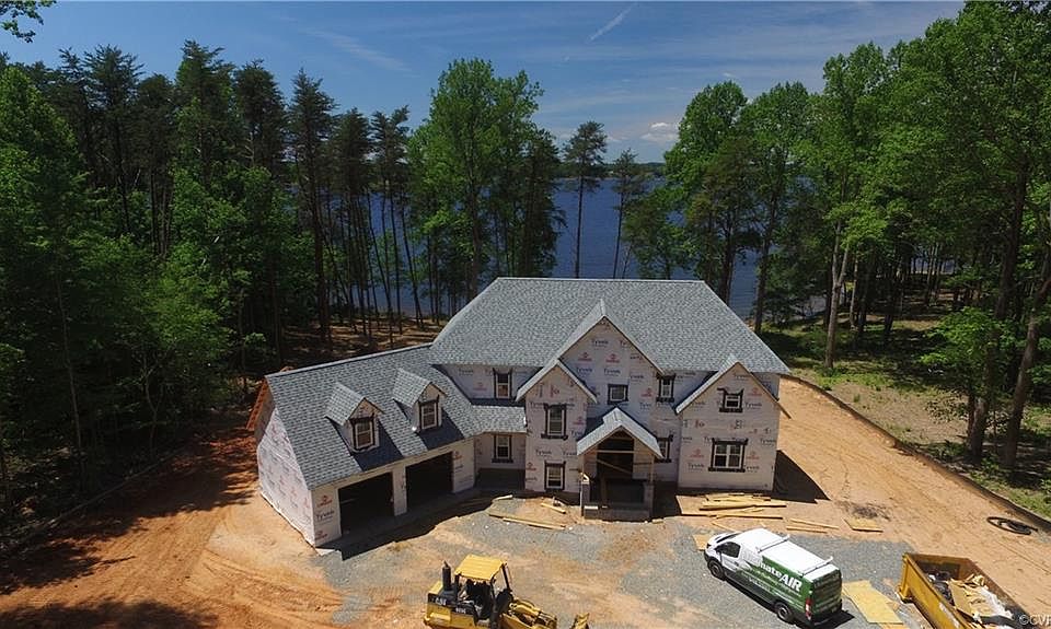 1st image of 3408 Windsor Rose Dr