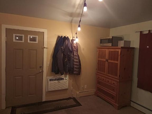 5th image of 4955 Moorhead Ave APT 8