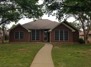 217 Plum Holw, Denton, TX 76207