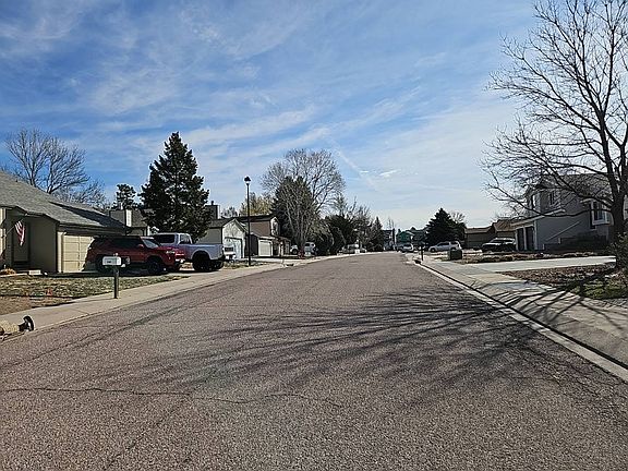 4th image of 3475 Beechwood Ct