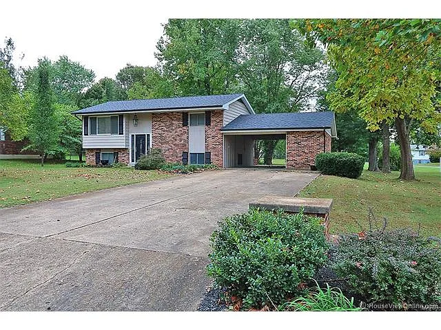 118 N Westwood Dr photo 1