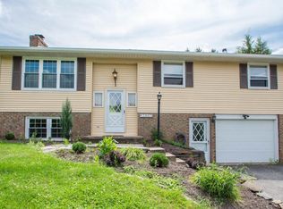 1607 Nicola Crossway Rd, Williamsport, PA 17701