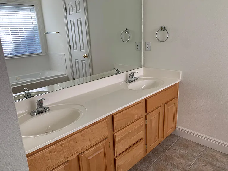 702 Tunbridge Dr — Photo 20