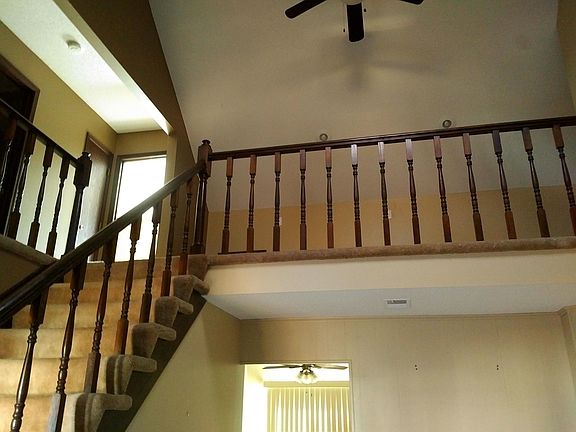 4th image of 8557 Wedd St