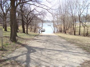 1428 Orchard Dr, Grove, OK 74344