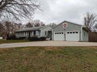 57 Ferry Rd, Salisbury, MA 01952