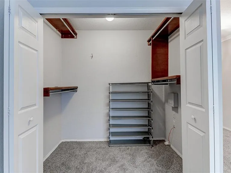 16305 Fairford Palms Ct — Photo 17