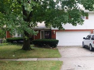 4127 Applewood Ln, Matteson, IL 60443
