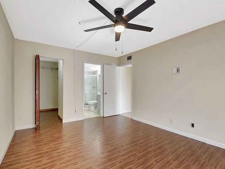 616 Sea Pine Way #C2 — Photo 18