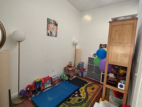 4th image of 10 Weston Ave APT 410
