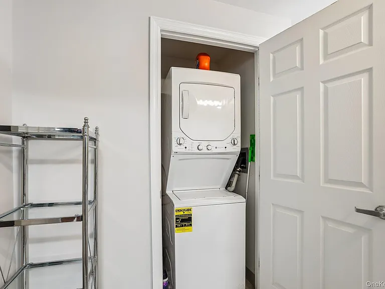 300 Mamaroneck Ave #315 — Photo 11