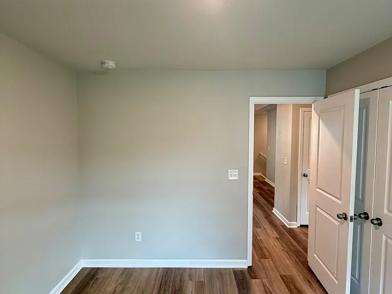 3128 Baylor Cir — Photo 24