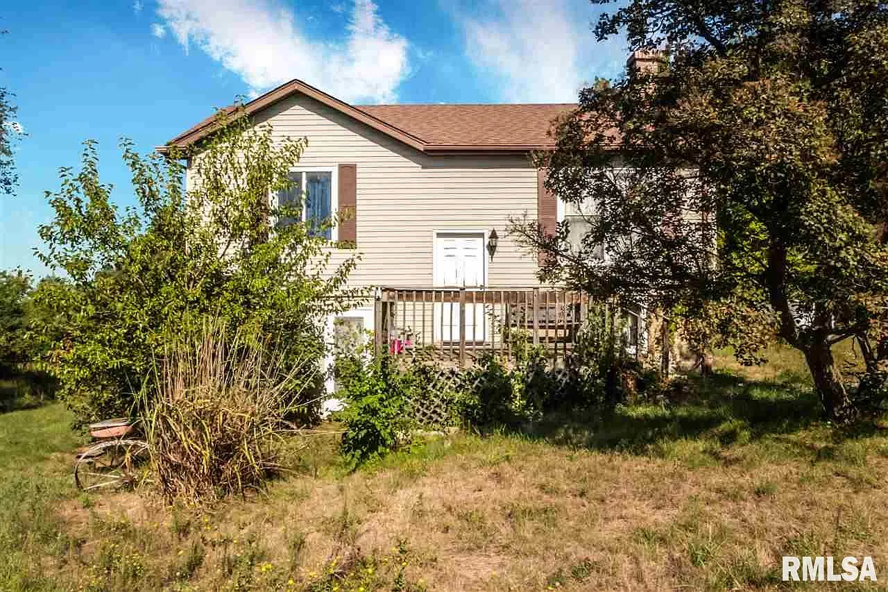 8271 Desutter Rd photo 1
