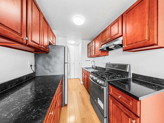 3rd image of 47-50 59th St #8D